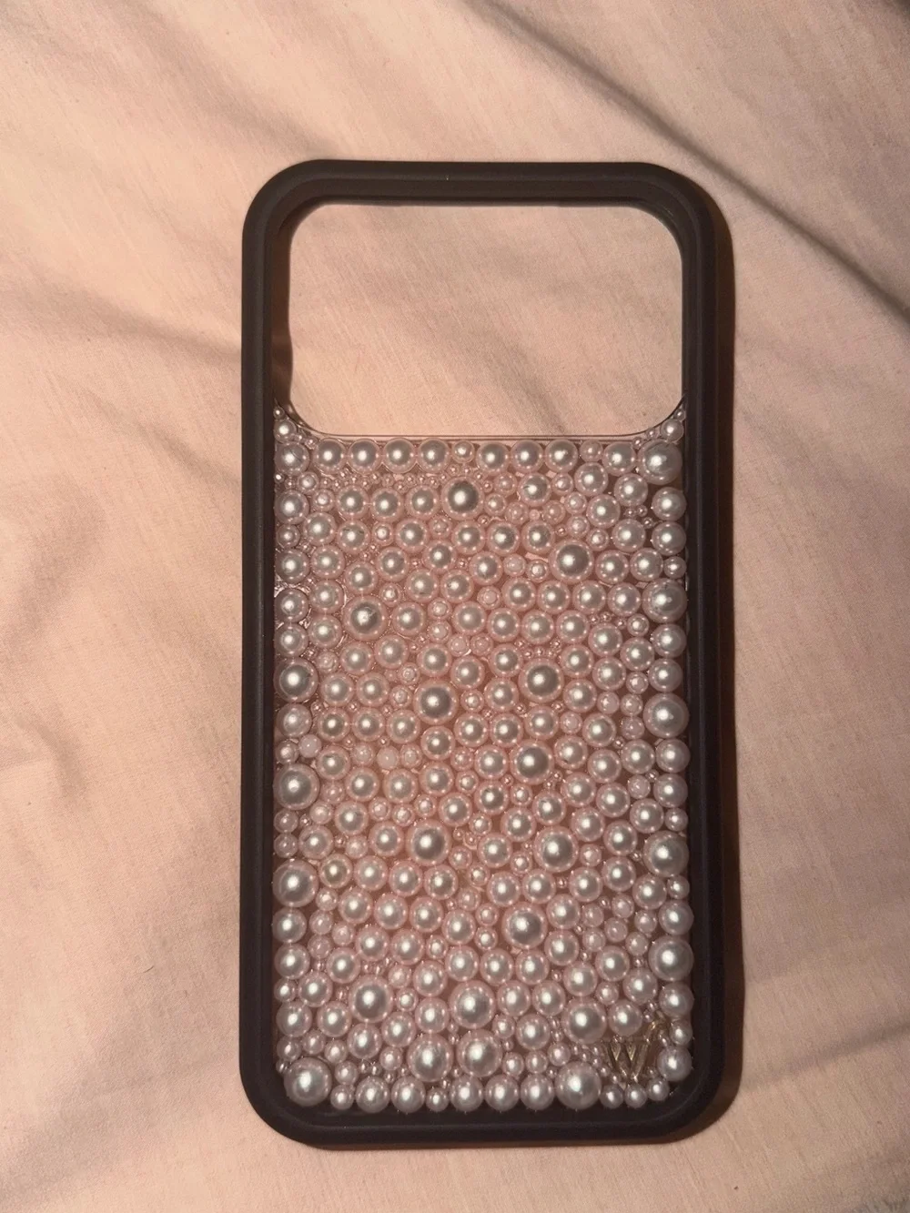 Wildflower Pink Pearl Iphone 17 pro max case